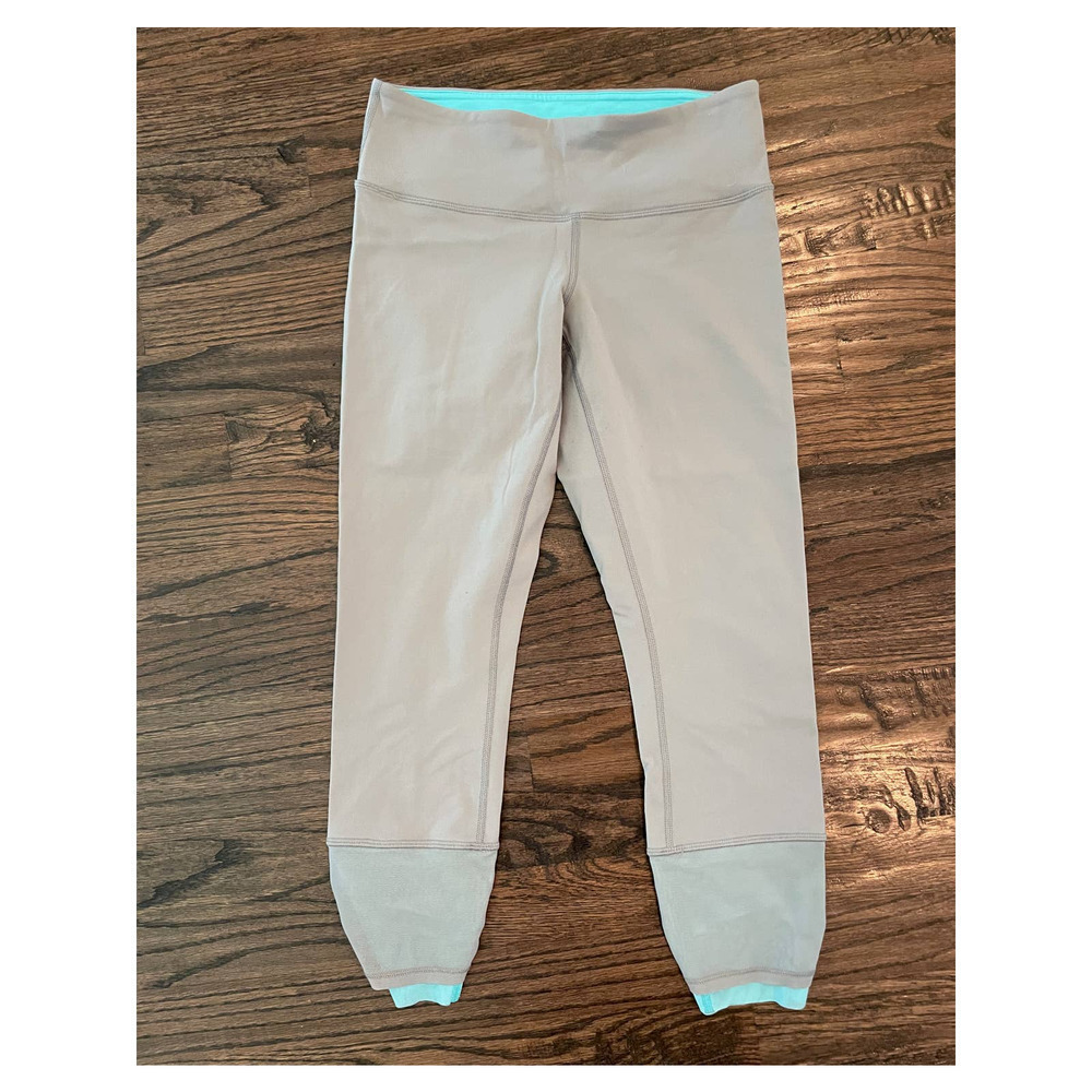 Lululemon Leggings Unknown Type - Size 6